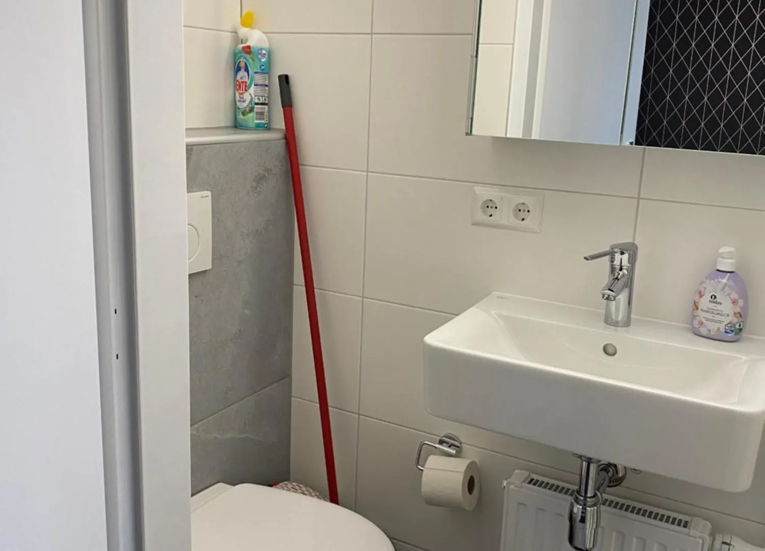 Studio & Apartments Near Reumannplatz Vienna