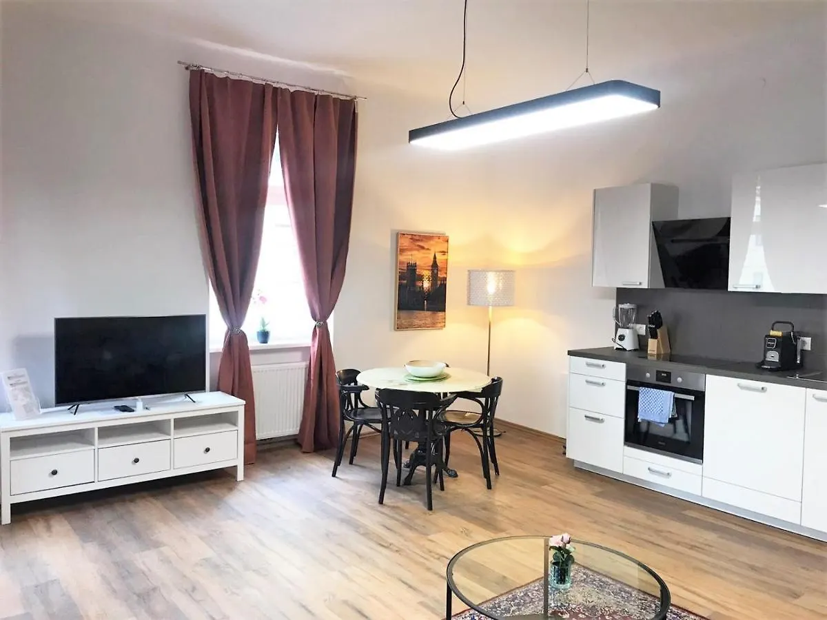 Studio & Apartments Near Reumannplatz Vienna Austria
