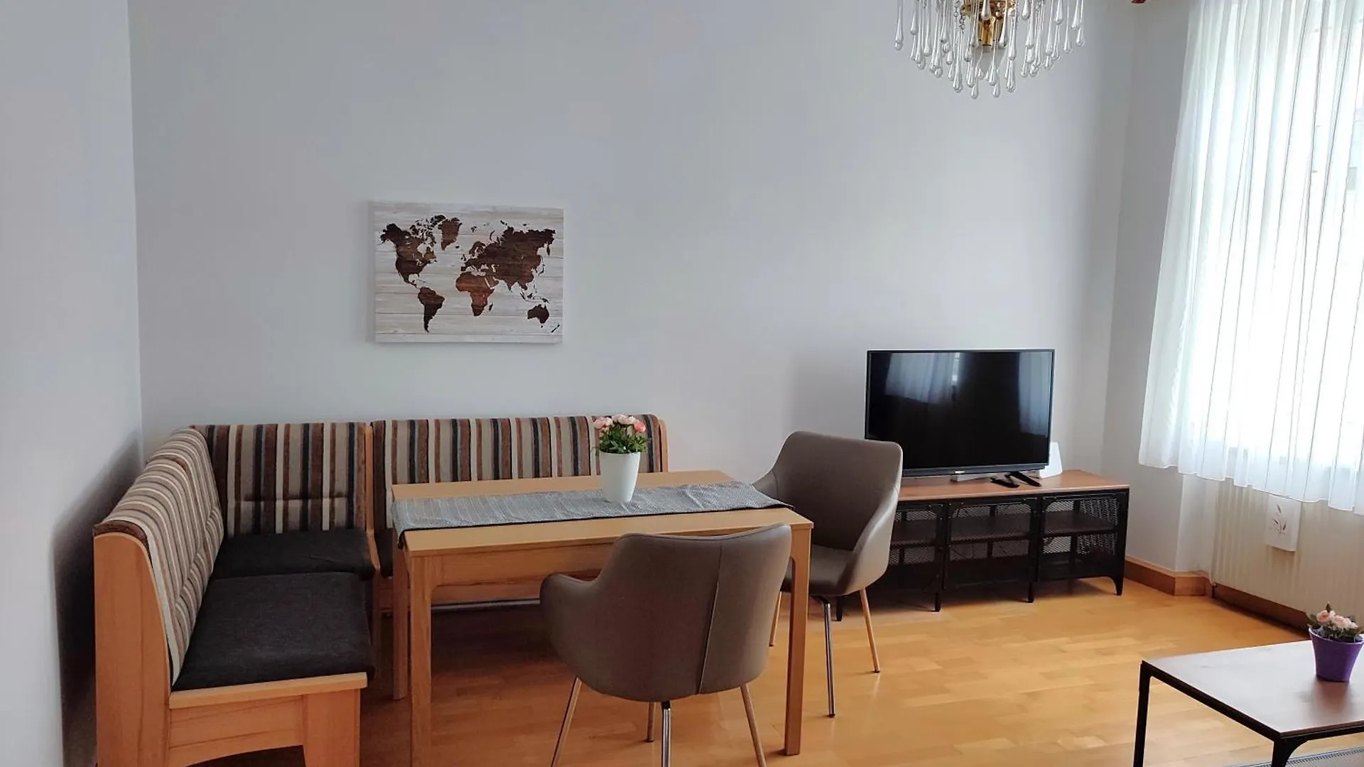 Studio & Apartments Near Reumannplatz Vienna