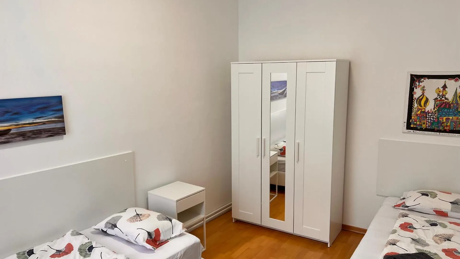 Studio & Apartments Near Reumannplatz Vienna