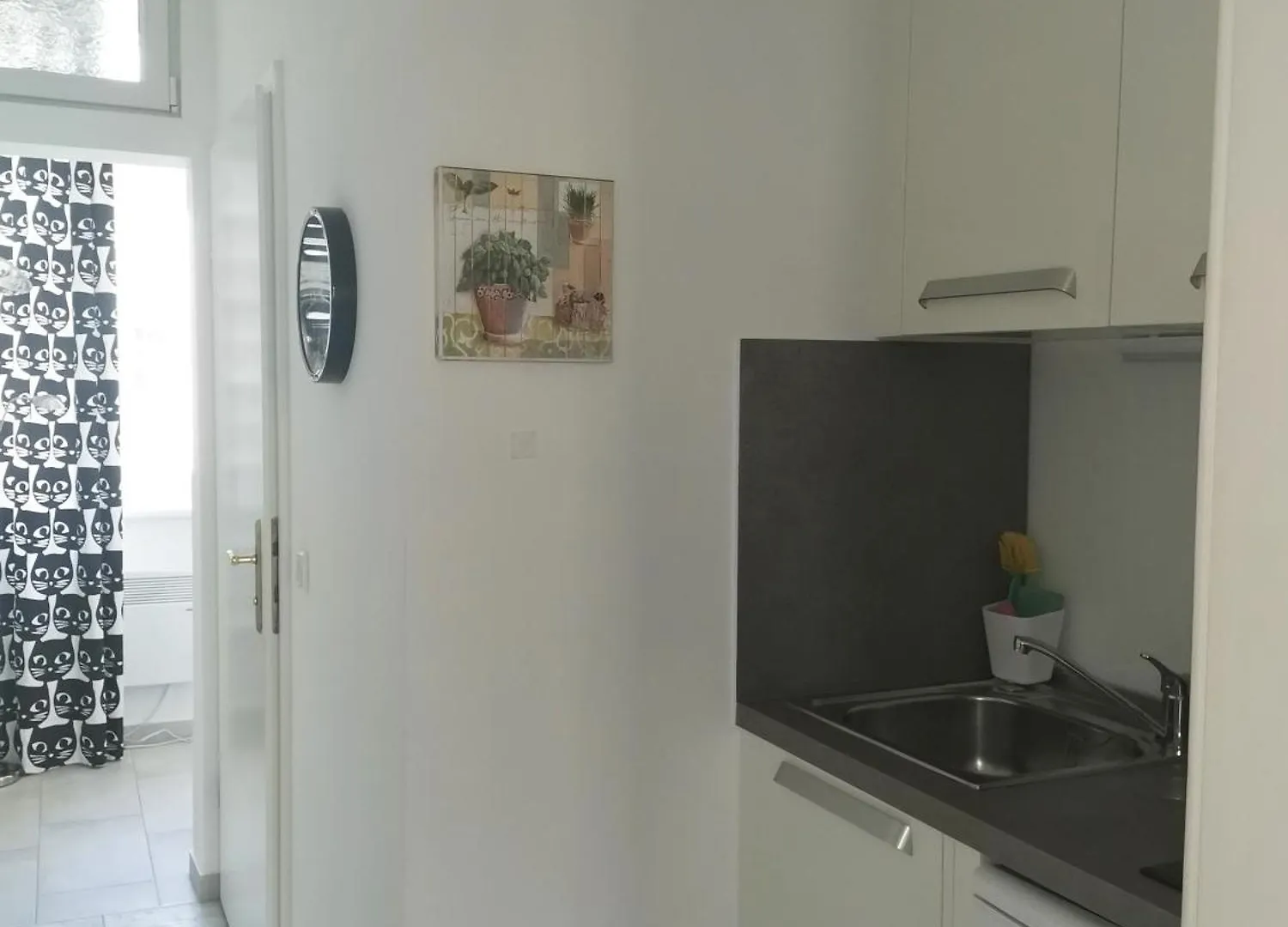 Studio & Apartments Near Reumannplatz Vienna Austria