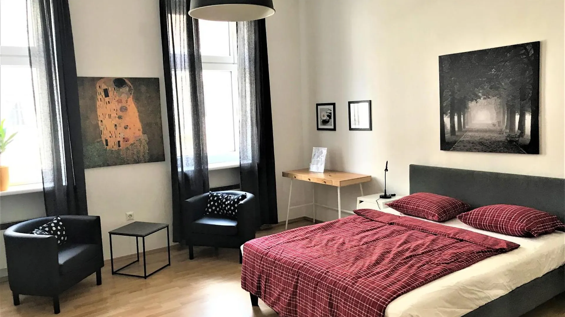 Studio & Apartments Near Reumannplatz location